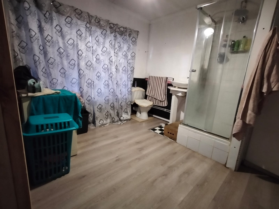 2 Bedroom Property for Sale in Geelhoutpark North West
